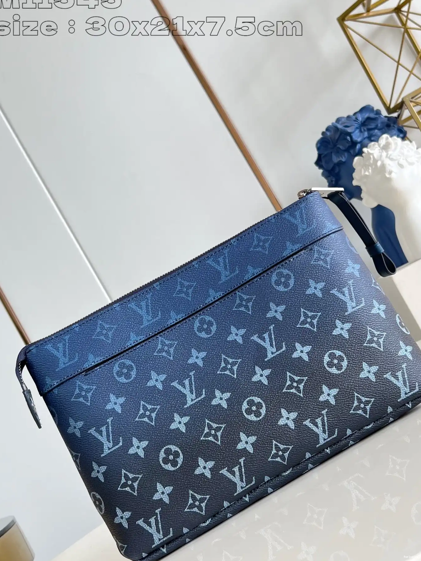 Cheap SOUPLE-30*21*7.5CM LOUIS VOYAGE POCHETTE VUITTON 0629